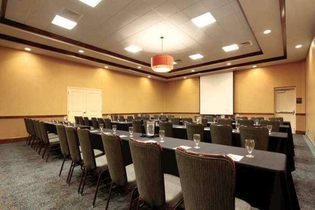 Hilton Garden City/bricktown Hotel Oklahoma City