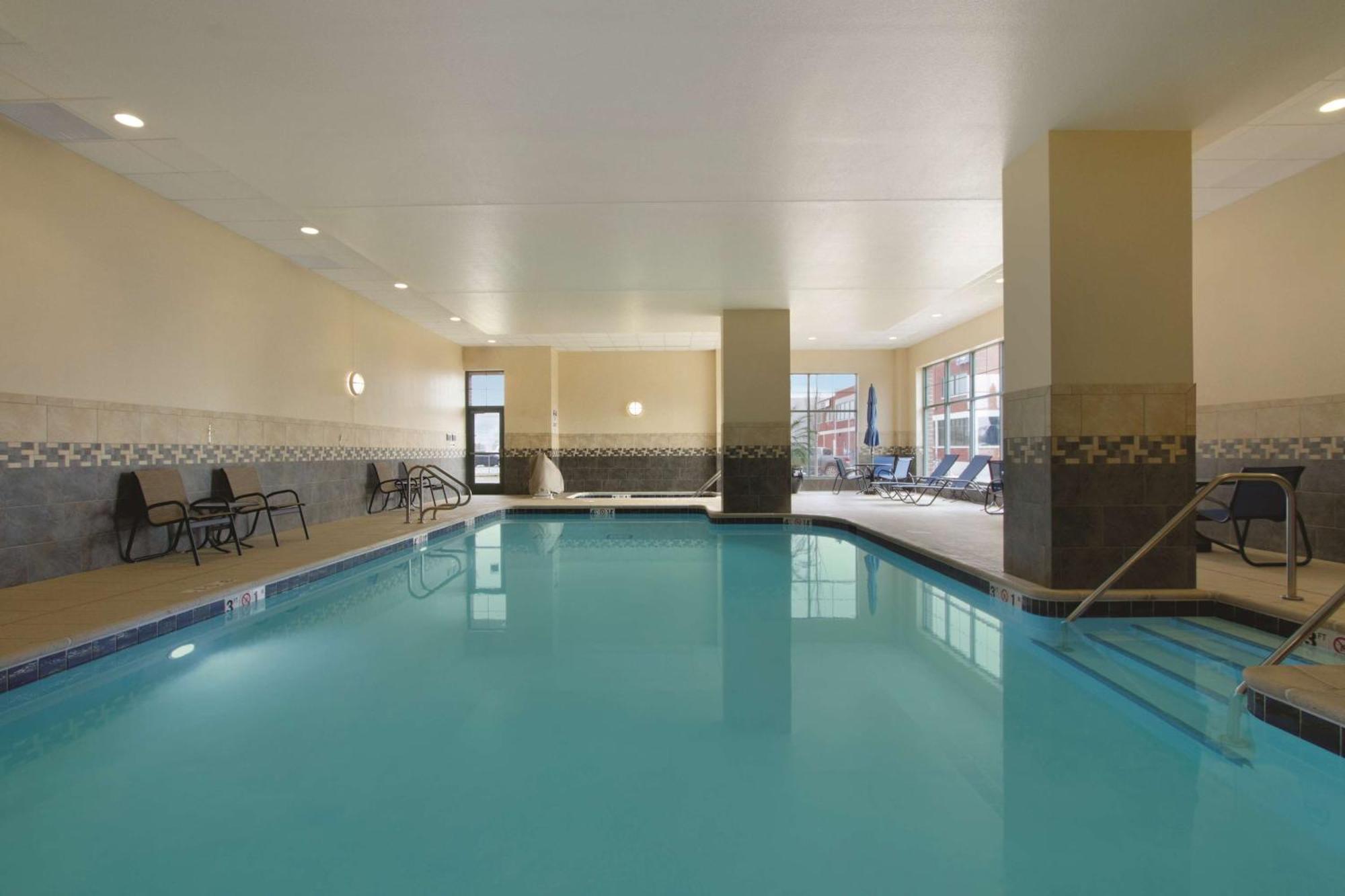 Hilton Garden City/bricktown Hotel 3*