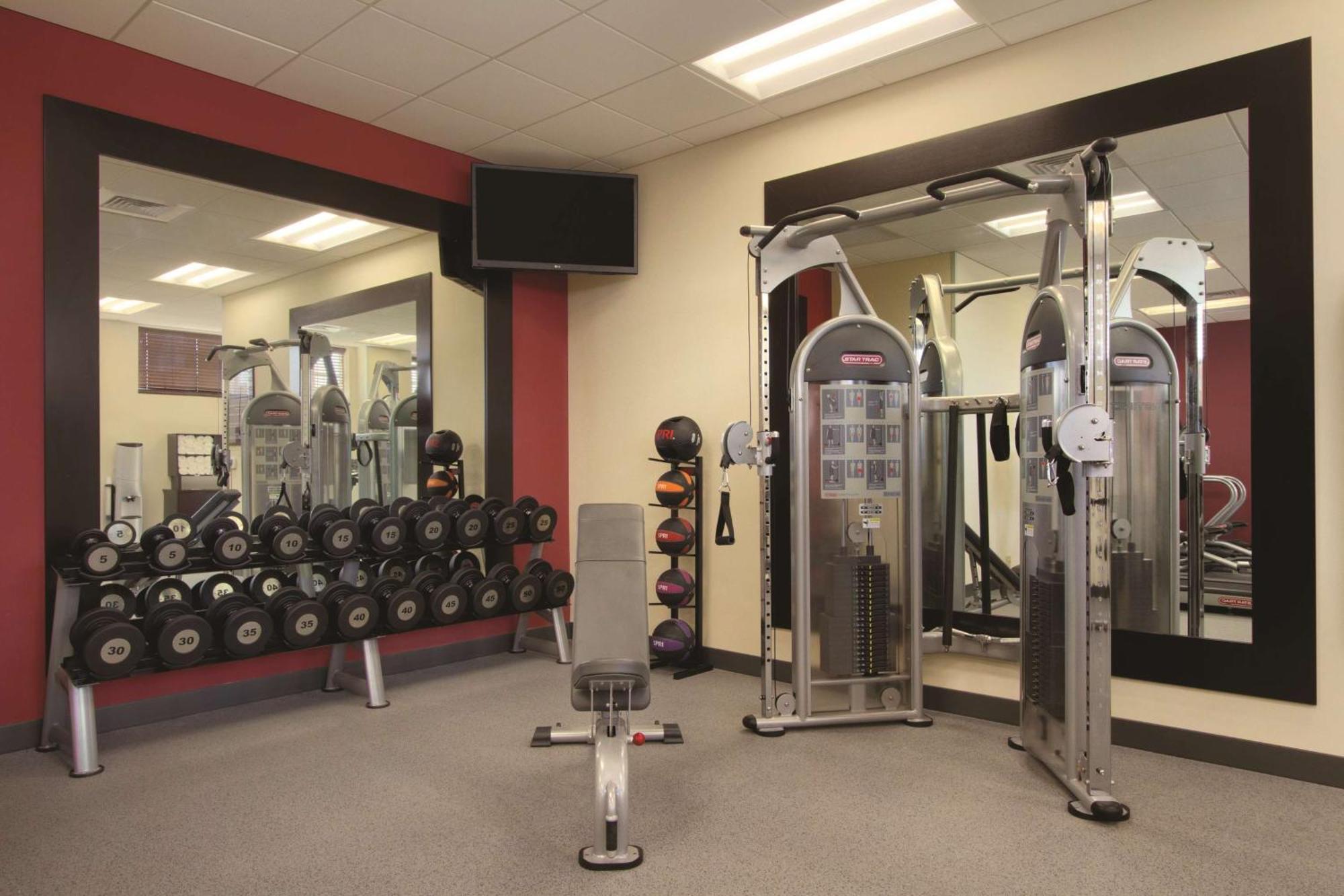 Hilton Garden City/bricktown 3*