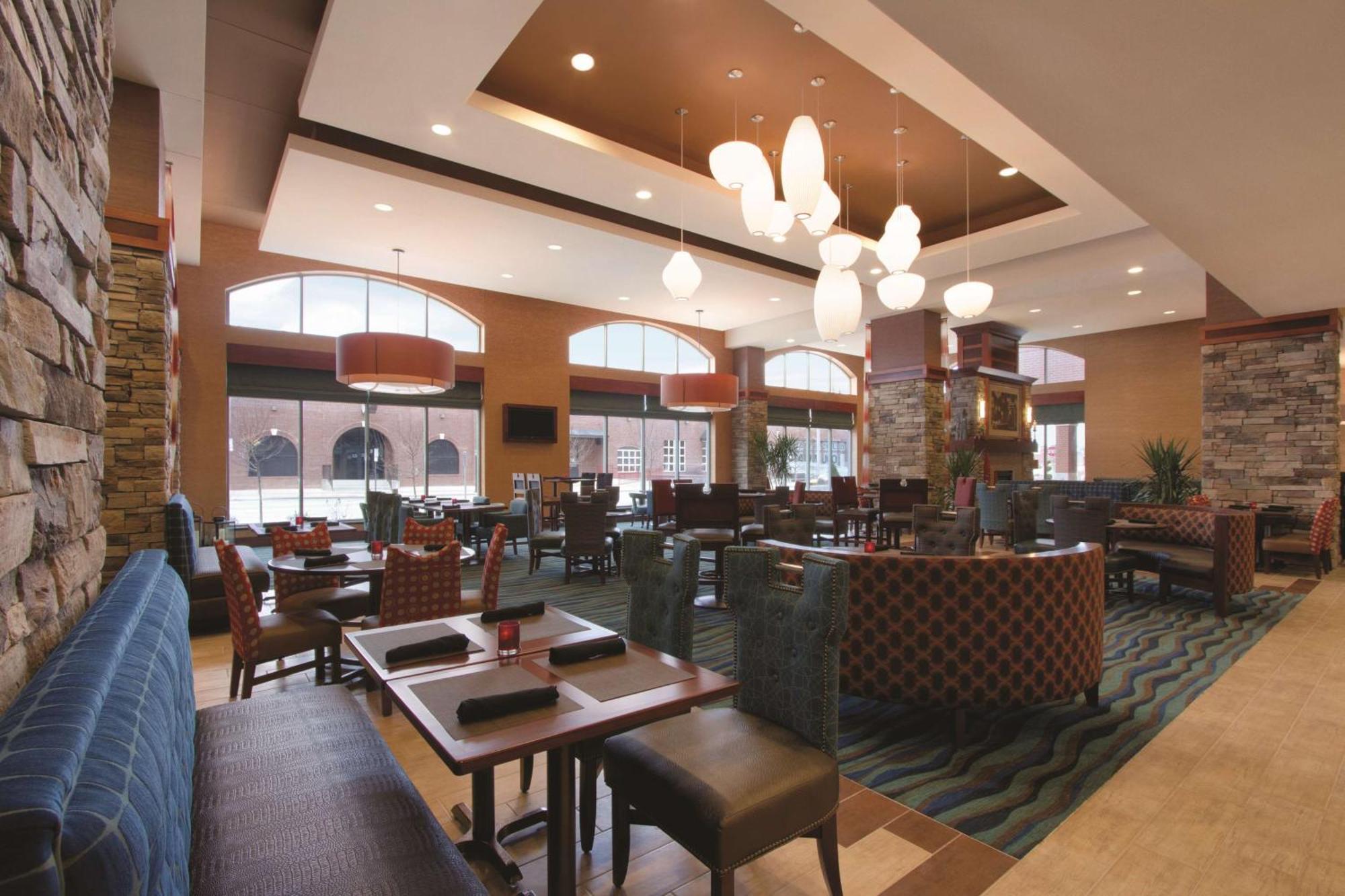 Hilton Garden City/bricktown Hotel Oklahoma City