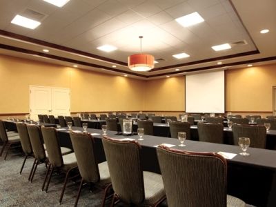 Hotel Hilton Garden City/bricktown 3*